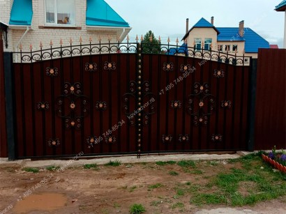 Кованые ворота Арт.ВХК-51 купить в Москве